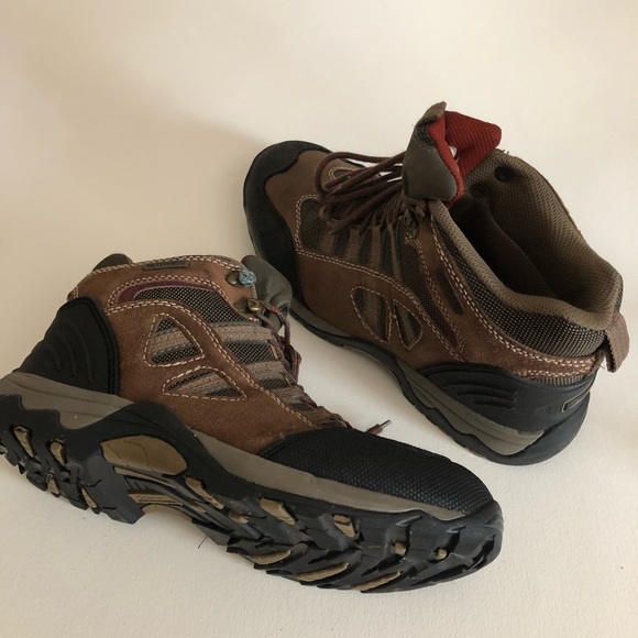 coleman waterproof boots